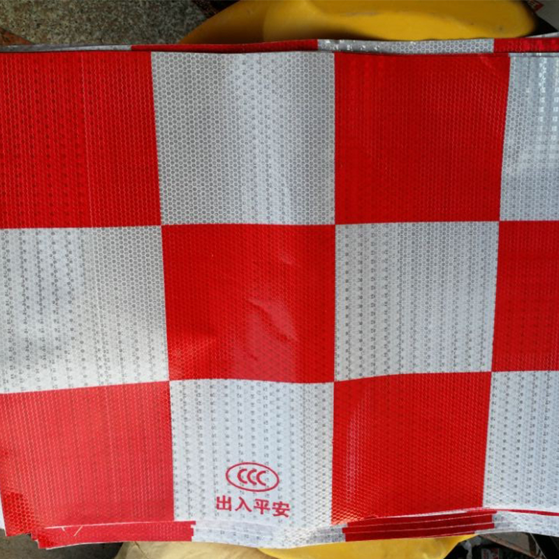 反光材料復合打板機 HD1006 反光材料復合打板機 HD1006