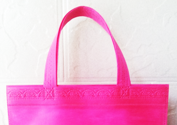 全自動無紡布制袋一體機 HD-1617 全自動無紡布制袋一體機 HD-1617