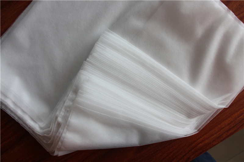 全自動無紡布熱壓頭套機(jī)HD-1520