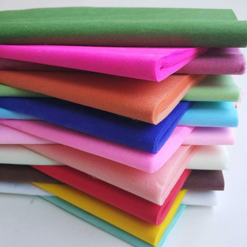 無紡布裁片機(jī)HD-1607 無紡布裁片機(jī)HD-1607