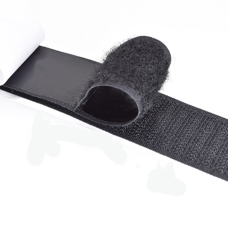 全自動機械式魔術貼沖切機HD-1405 全自動機械式魔術貼沖切機HD-1405