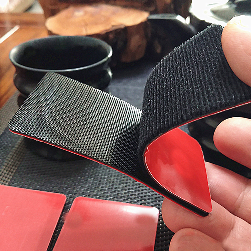 全自動機械式魔術貼沖切機HD-1405 全自動機械式魔術貼沖切機HD-1405