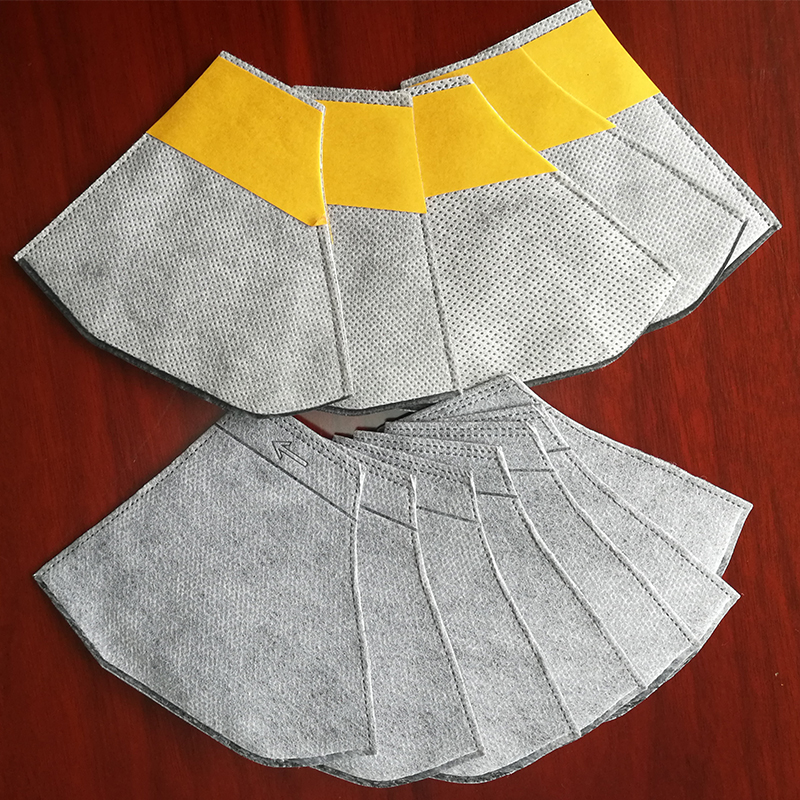 折疊口罩內(nèi)置濾片機 HD-0520 折疊口罩內(nèi)置濾片機 HD-0520