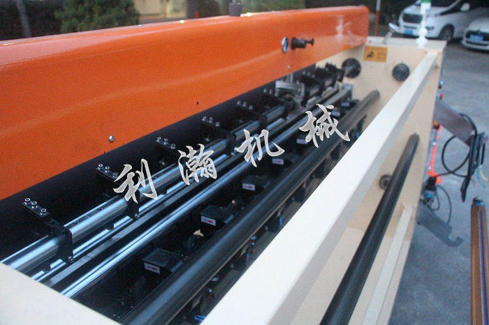 <a href='http://m.wingedpower.com.cn/xingyezixun/1133.html' target='1' style='font-size:14px; font-weight:bold; color:#ff0000;'>超聲波剪切機</a>