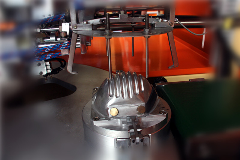 <a href='http://m.wingedpower.com.cn/xingyewenzhang/1361.html' target='1' style='font-size:14px; font-weight:bold; color:#ff0000;'>超聲波口罩機</a>